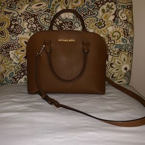 Authentic Michael Kors purse with crossbody strap
